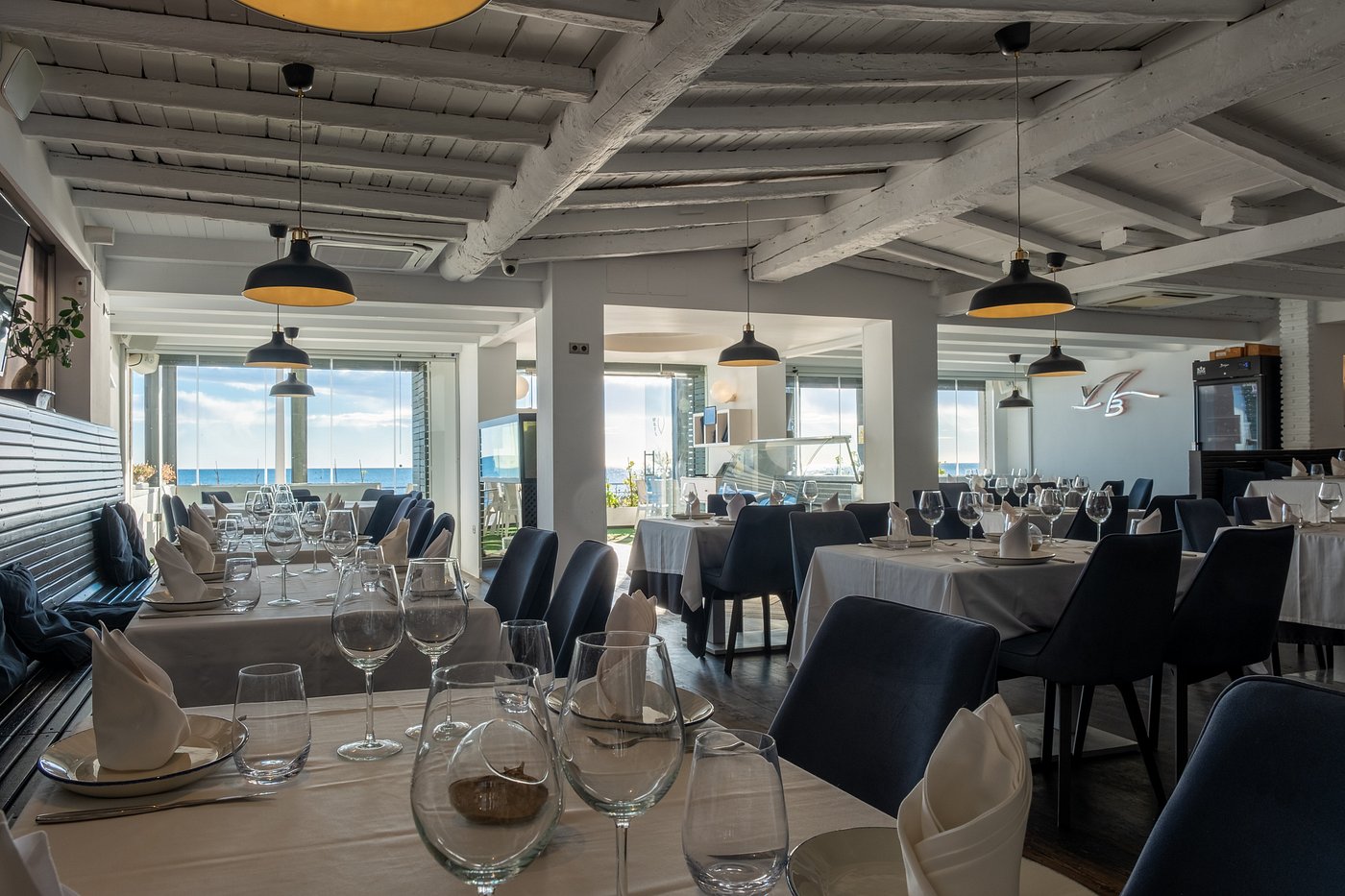 Restaurant Vela Beach